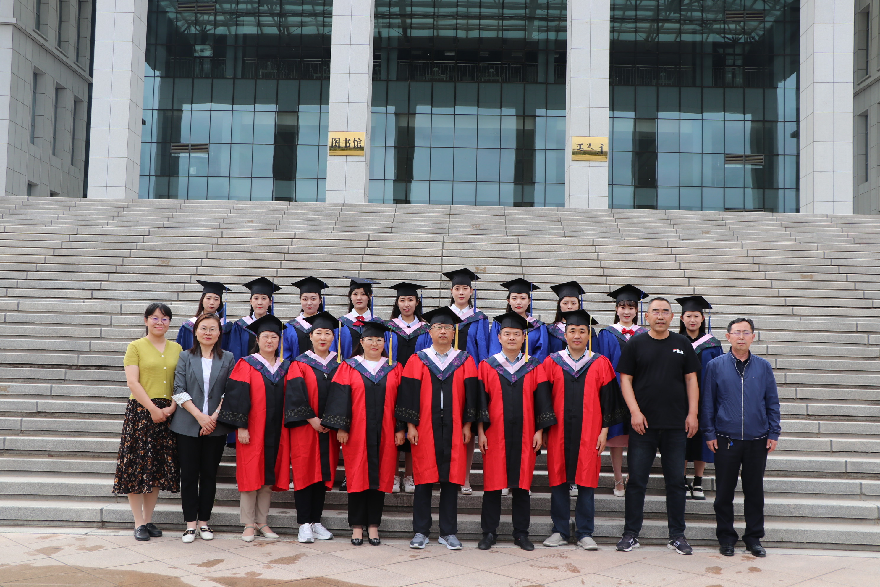 数学与计算机科学学院2023届研究生毕业